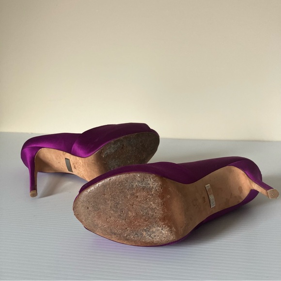 Badgley Mischka Purple Satin Jewel Embellished Peep Toe Platform Heels size 8.5 - Picture 8 of 8